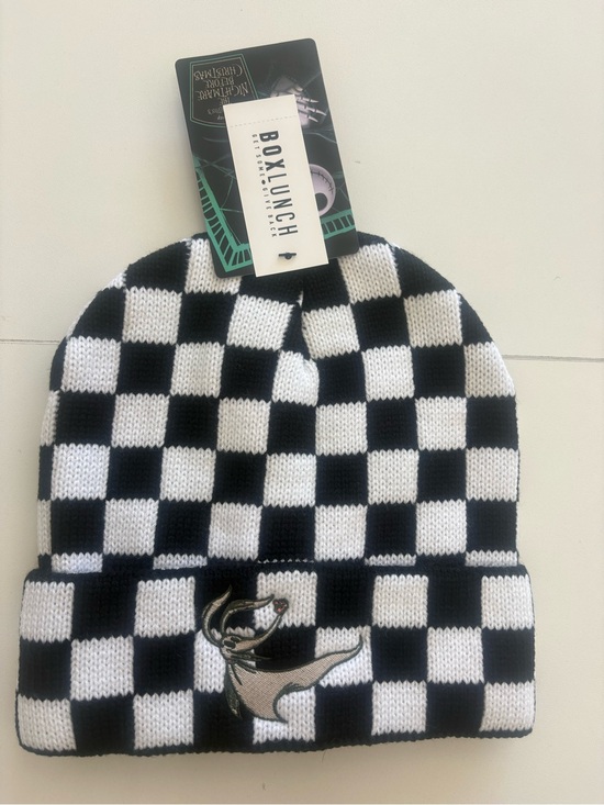 Disney Accessories - Disney Black & White Checker Knit Beanie with Shark Patch